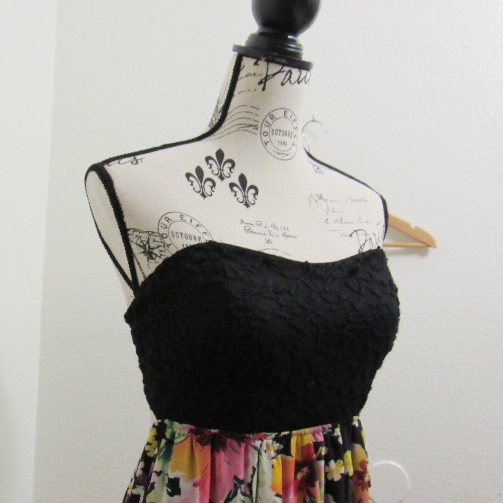 H&M STRAPLESS FLORAL MAXI DRESS - Picture 5 of 8
